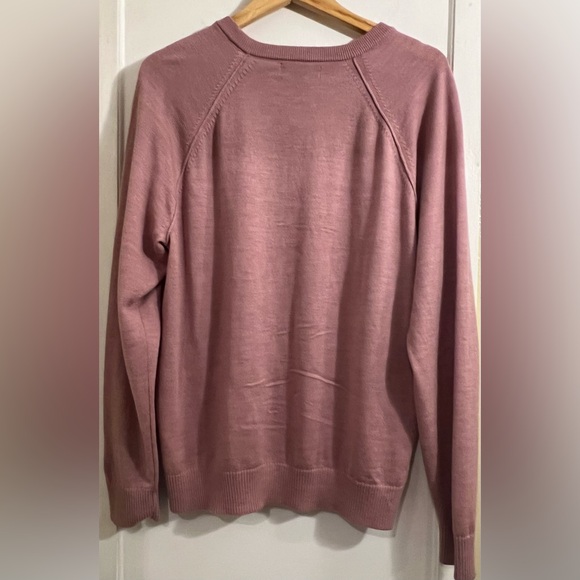 Banana Republic 100% merino wool sweater - Picture 3 of 7